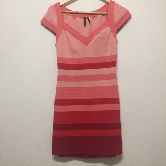 SOLD ๐ธ Teen Wolf Guess Eryka dress Lydia Martin 2x09 - Picture 3 of 6